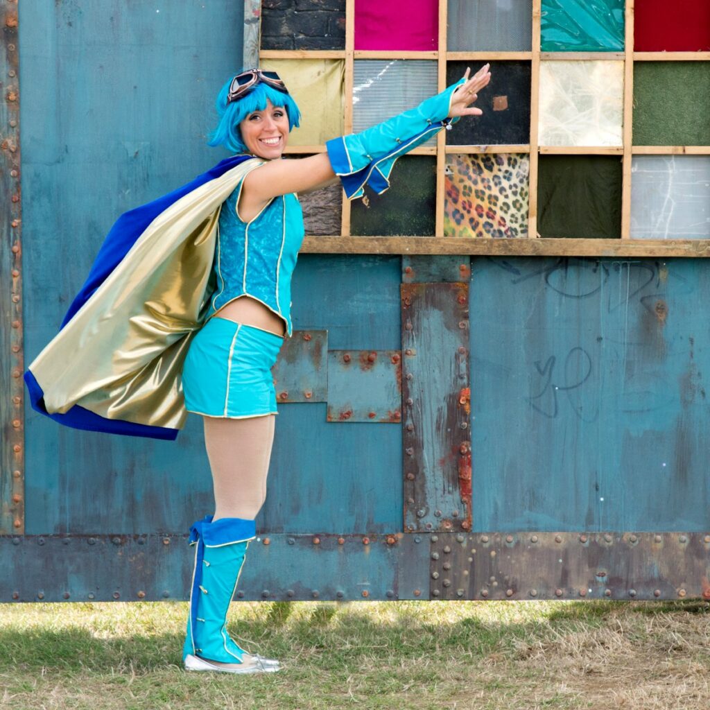 woman wearing anime costume